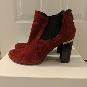 Donald J Pilner Red suede ankle boots